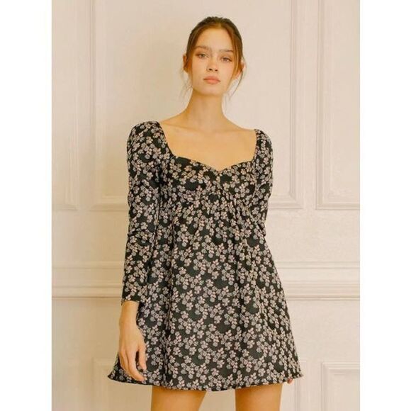 Storia‎ Embroidered Floral Baby Doll Mini Dress - Picture 1 of 5